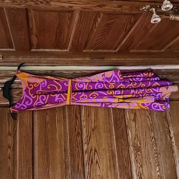 Gorgeous flowy dress NWT one size - Picture 7 of 11